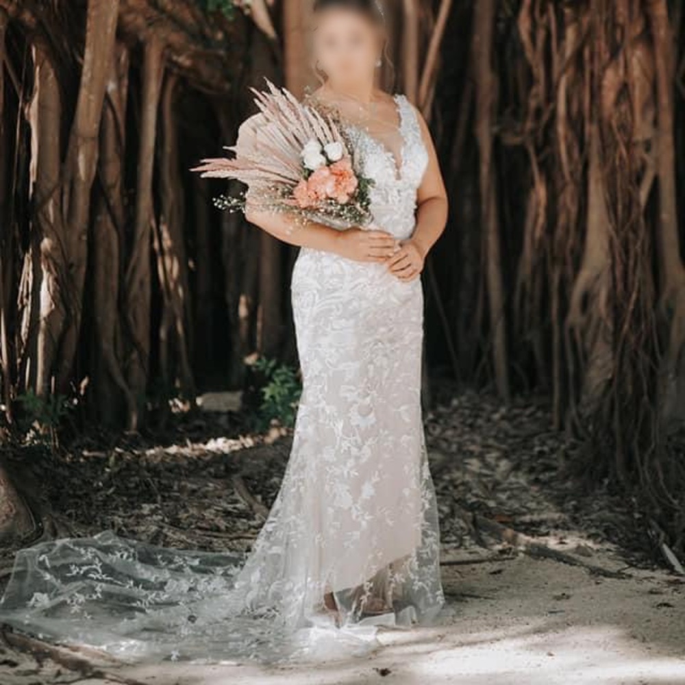 Ivory Mermaid Wedding Dress